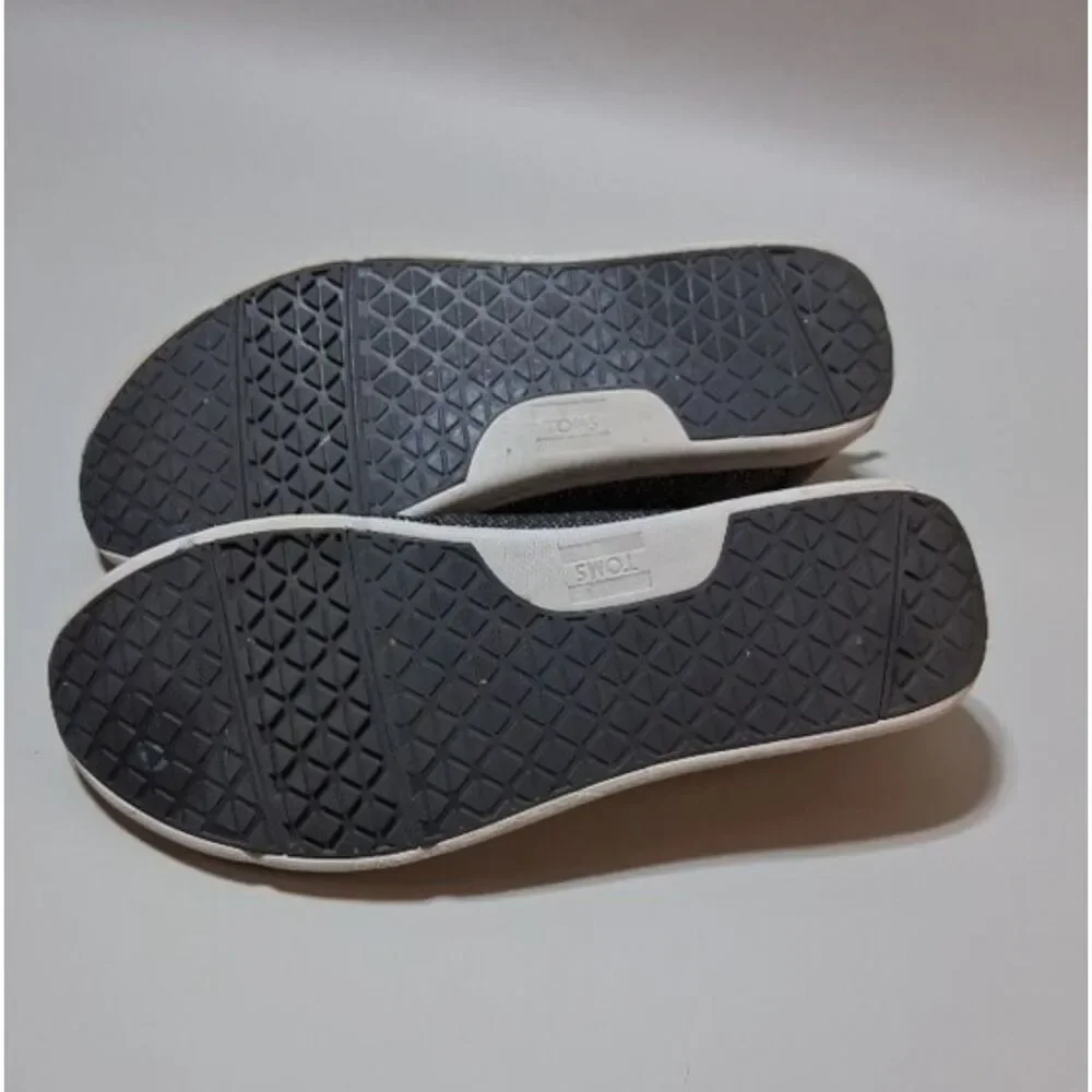 TOMS Women's Cabrillo TRVL LITE Black Speckled Knit Sneakers Size 9 No Insoles